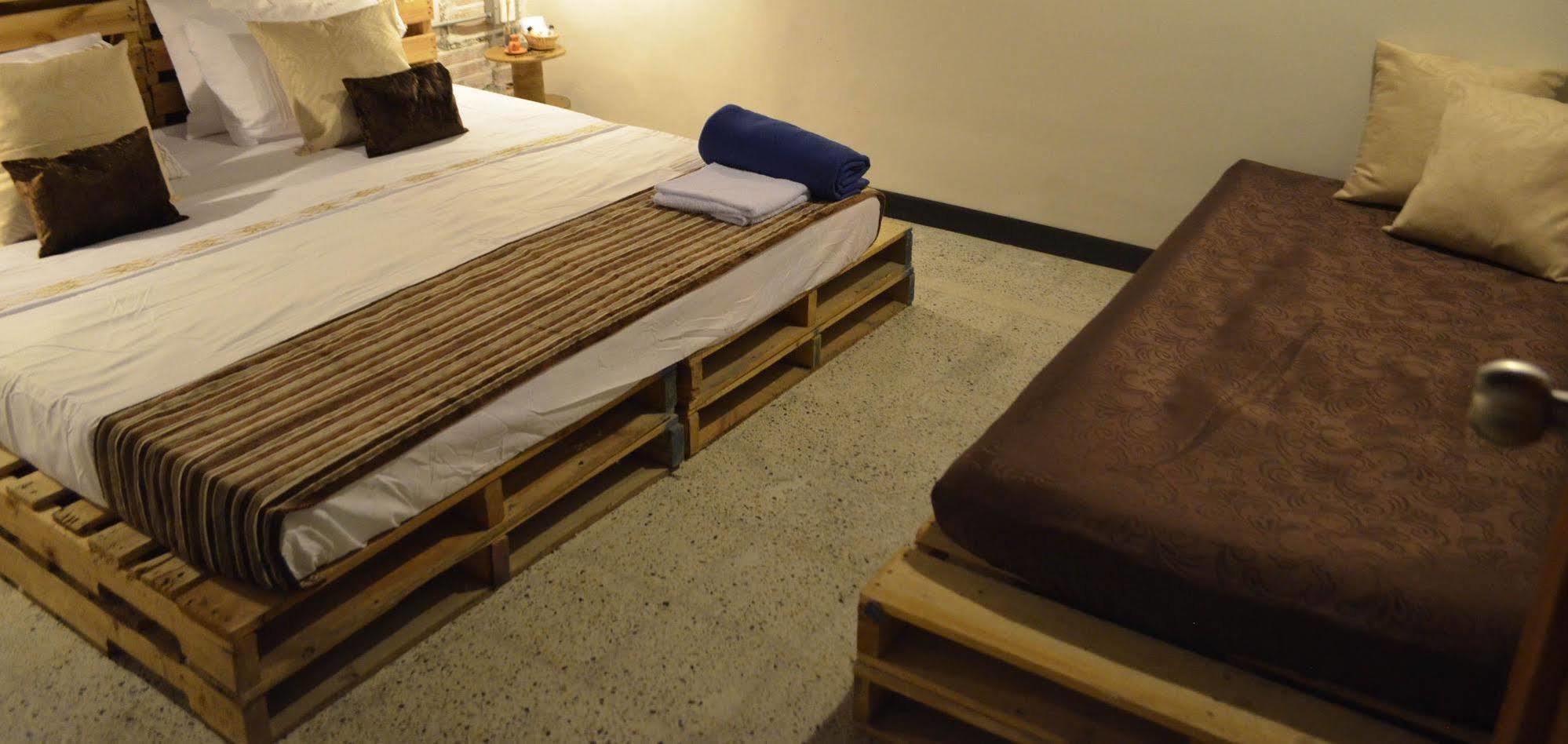 Hotel Boutique Stay Provenza Меделин Екстериор снимка